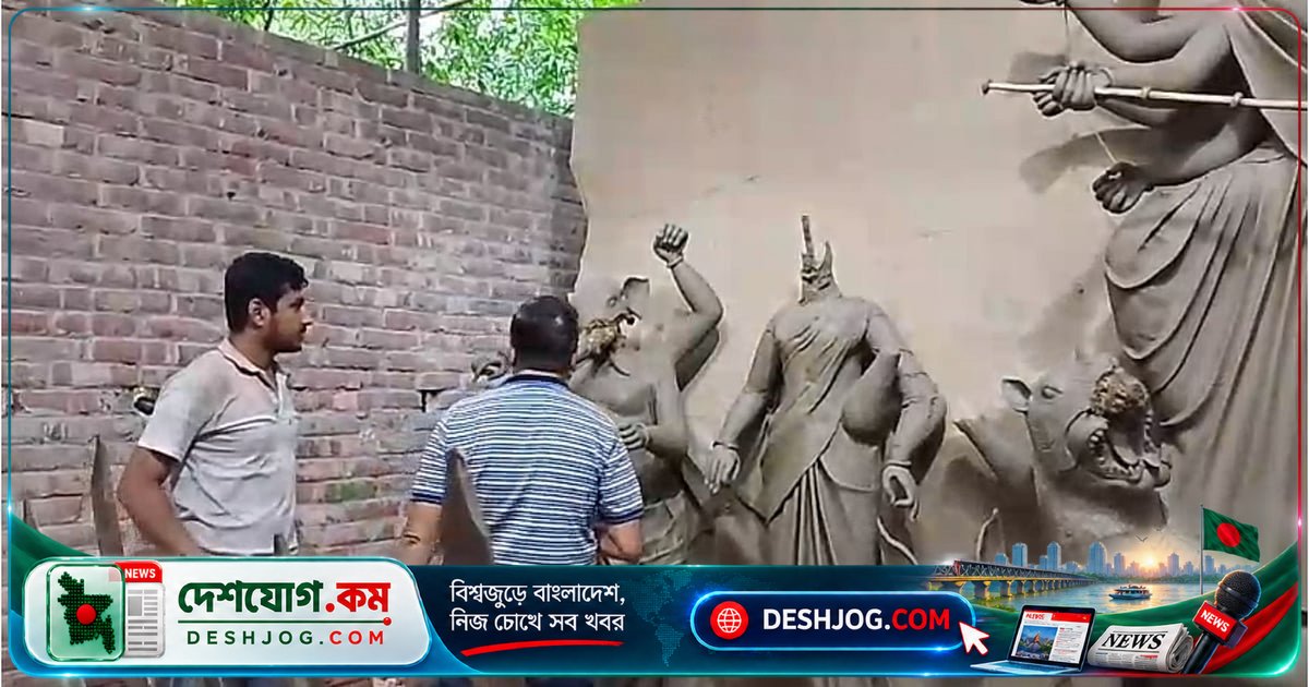 কুমারখালী মাতৃমন্দিরে রাতের আক্রমণে ভাঙা তিনটি পূজার প্রতিমা, পুলিশ তদন্তে জড়িতদের শনাক্ত করতে পারেনি