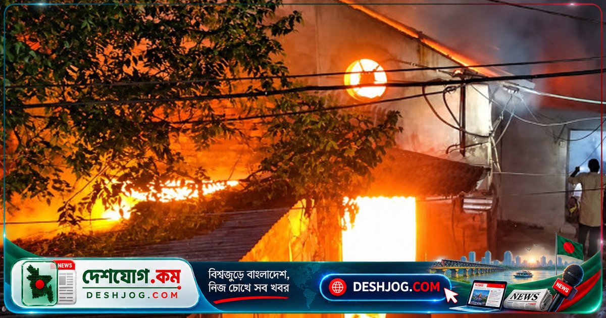 কুমিল্লা বেকারিতে রাতের অগ্নিকাণ্ডে ৭ লক্ষ টাকার ক্ষতি, প্রশাসক পরিদর্শন
