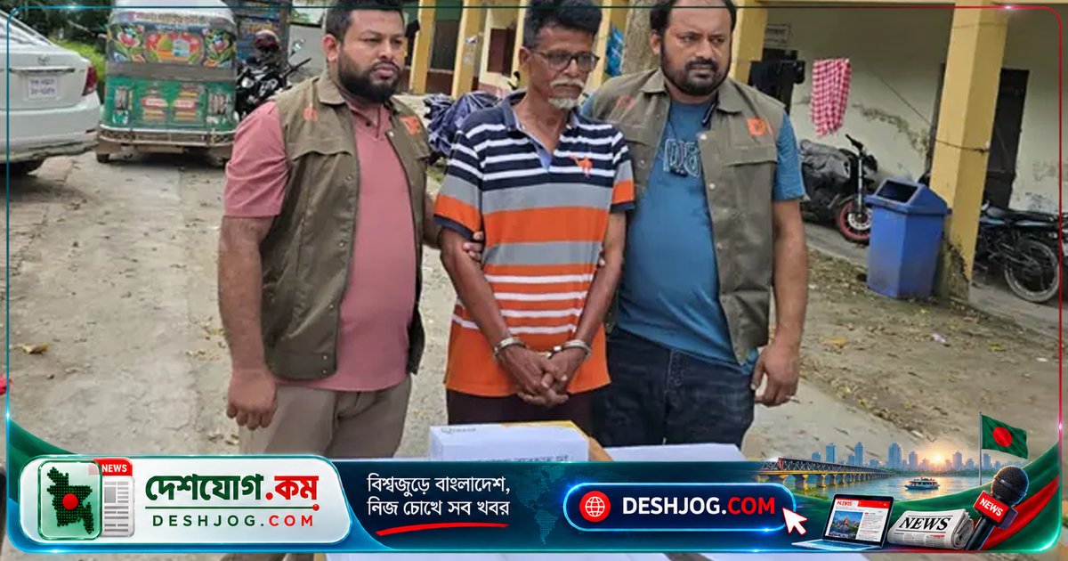 কুমিল্লা মুরাদনগরে জমিজমা বিরোধে জোড়া হত্যার ২০ ঘণ্টায় গ্রেফতার ৩, হত্যাকারী অস্ত্র উদ্ধার