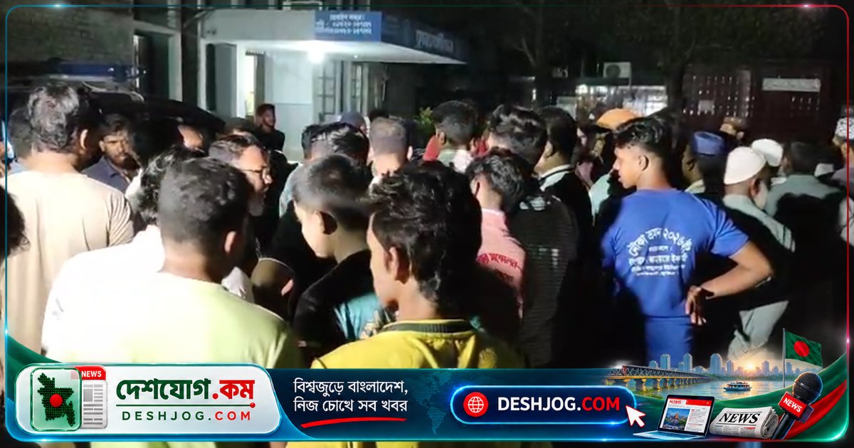 কুষ্টিয়া: পাটোয়ারী হামলা মামলায় থানায় অবরুদ্ধ নেতাকর্মীদের বিরুদ্ধে বিএনপি নেতাদের স্লোগান দেন