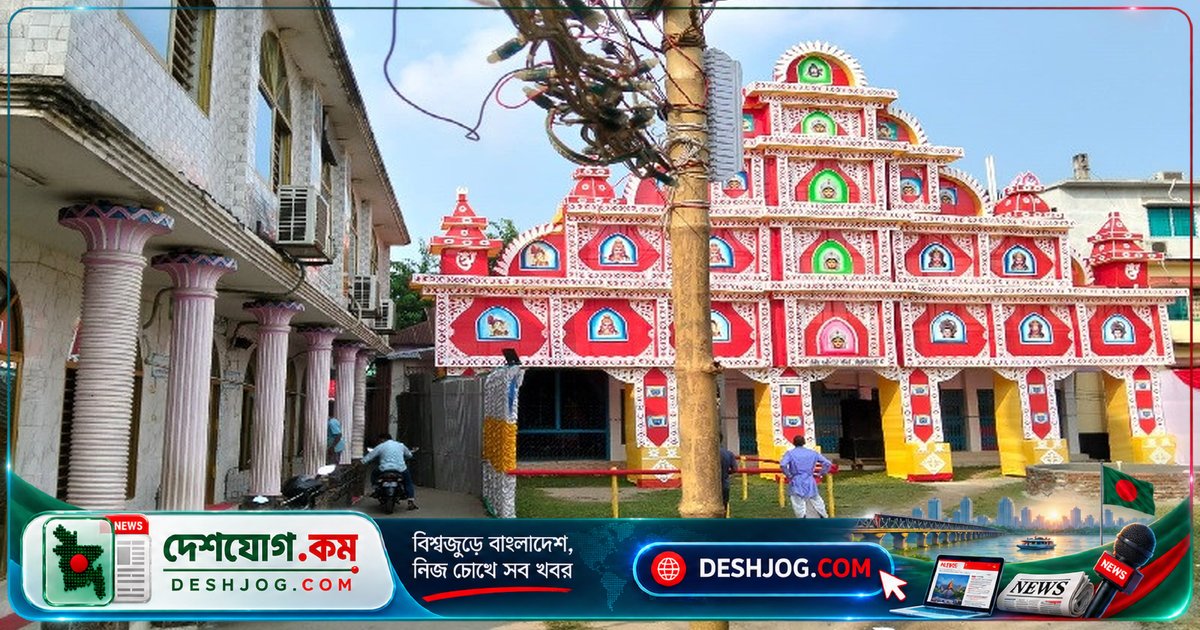লালমনিরহাটে শতবর্ষের ঐতিহ্য: একই আঙিনায় মসজিদ ও মন্দিরের ধর্মীয় সহাবস্থান