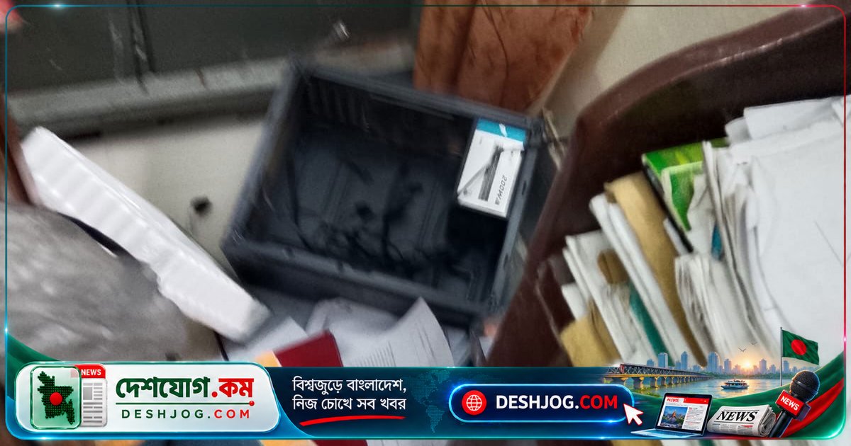 লালপুর ভূমি অফিসে দুর্বৃত্তদের হাত থেকে রক্ষা পায় না কম্পিউটার ও সিসিটিভি ক্যামেরা