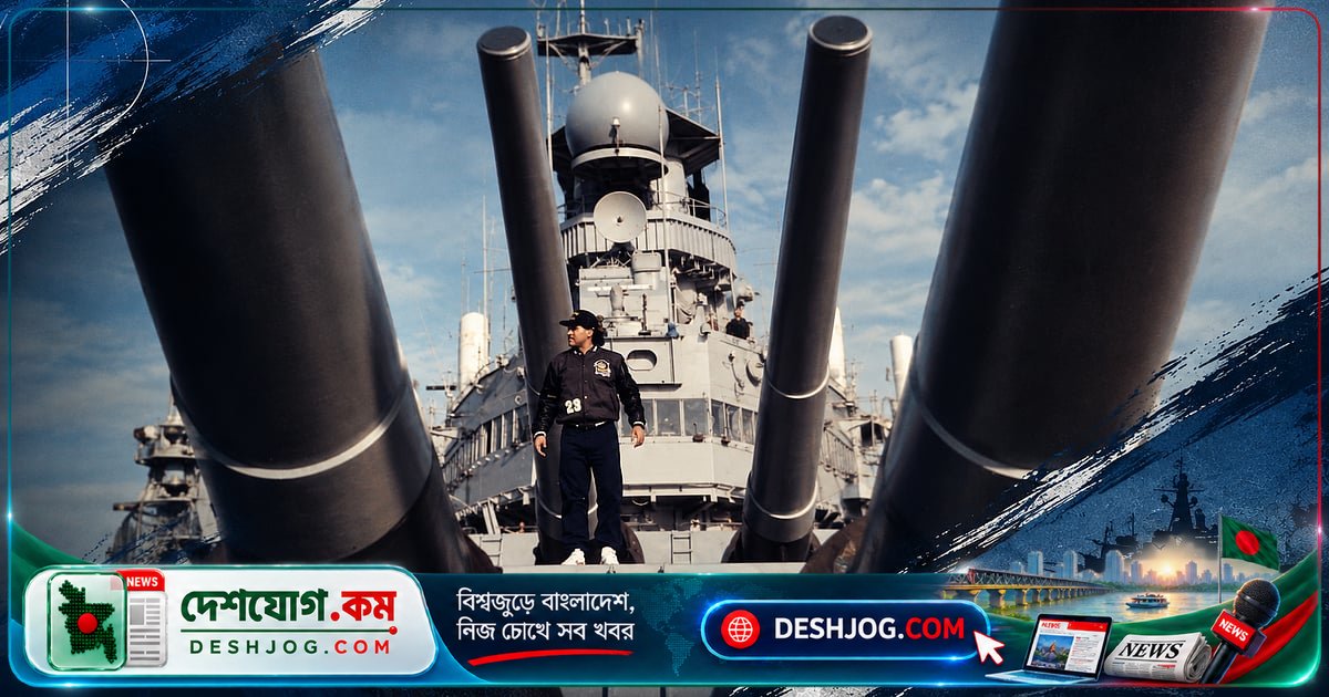 ম্যারাডোনার অদ্ভুত জীবনযাত্রার গোপন ছবি প্রকাশ: যুদ্ধজাহাজ থেকে গির্জা পর্যন্ত তার অদম্য ফুটবল প্রেমের গল্প