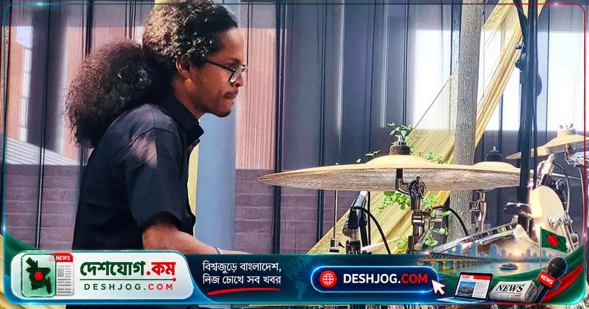 স্বপ্নীলের কবিতা থেকে সুরে রূপান্তরিত মার্টিনের নতুন গান ‘যারা ছেড়ে চলে যায়’