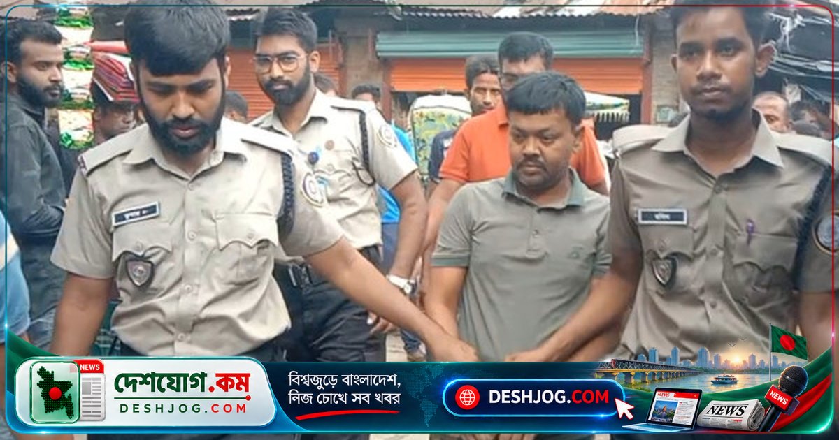 মেহেরপুরে টেবিলের নিচে গাঁজা লুকিয়ে রাখায় ব্যবসায়ী গ্রেফতার