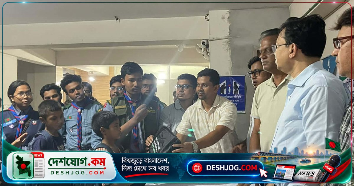 মোহাম্মদপুরে শিক্ষা উপকরণ বিতরণে রোভার ও ডুরসেফের যৌথ উদ্যোগ: সুবিধাবঞ্চিত শিক্ষার্থীদের পড়াশোনায় উৎসাহিত করছে মানবিক সহযোগিতা
