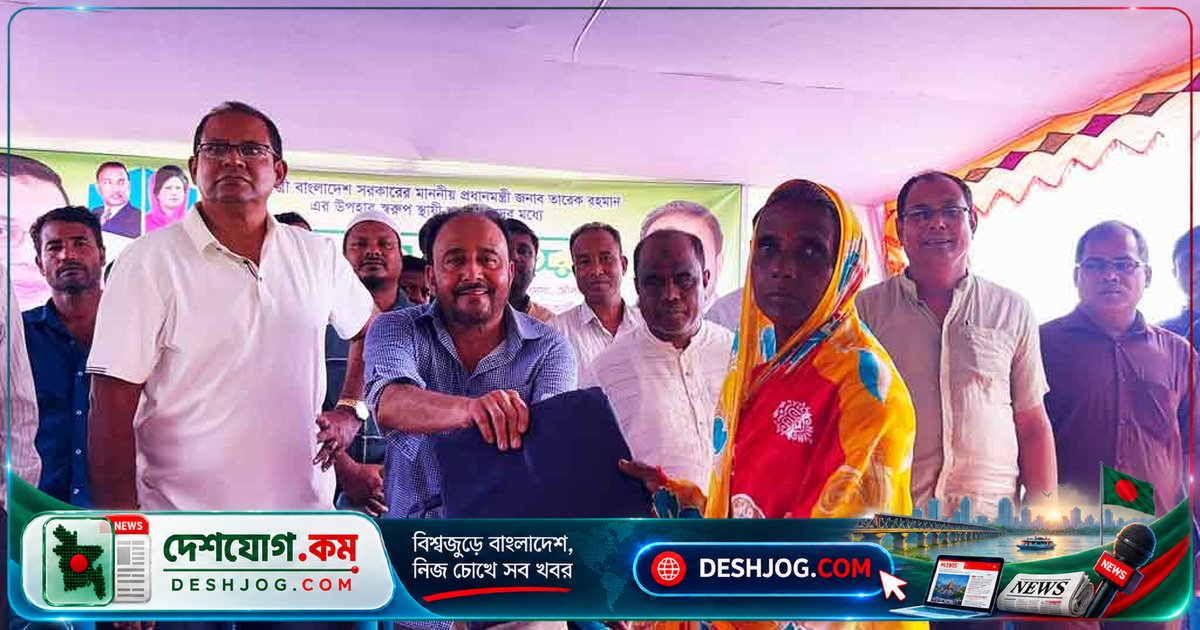 মৌলভীবাজার-৪ আসনের এমপি চৌধুরী: চা শ্রমিকদের রেইনকোট বিতরণে সক্রিয় ভূমিকা