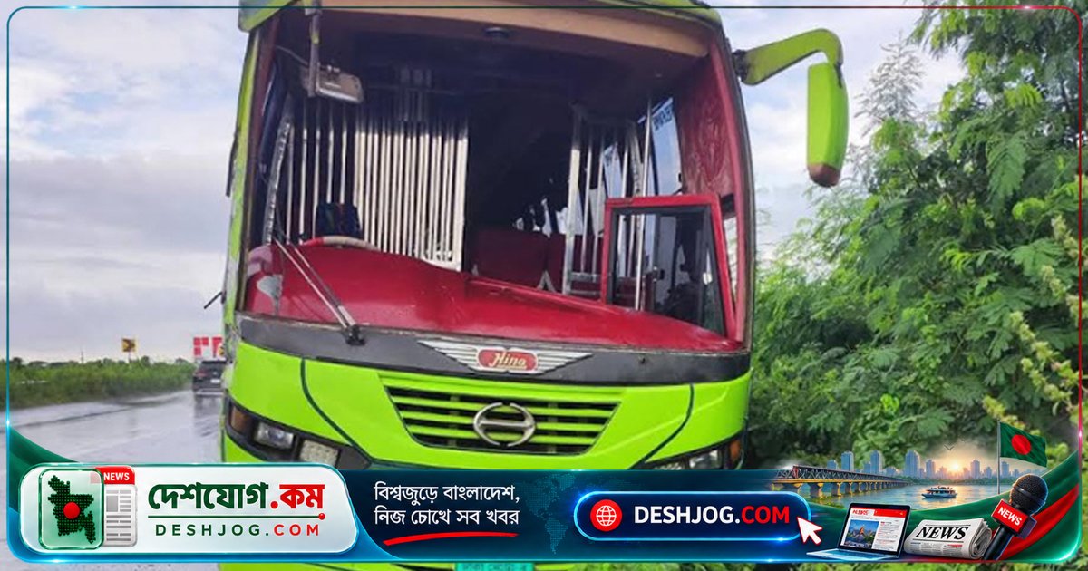 মুকসুদপুরে বাস-কন্টেইনার সংঘর্ষে পথচারী নিহত, মৃত্যু ঘটে চিকিৎসা পথে