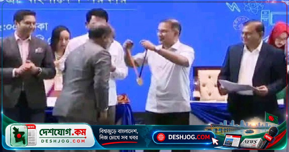 জাতীয় গুণী শিক্ষক সম্মাননা পান ভোলার লালমোহনের অধ্যক্ষ ড. শফিকুল ইসলাম: শিক্ষা ও গবেষণায় অসামান্য অবদানের স্বীকৃতি