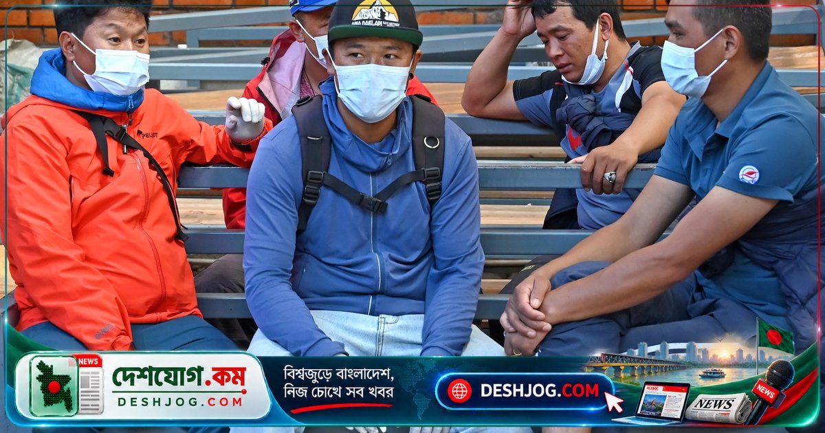 হিমালয়ের তীব্র অবরুধে নেপালে মারা ১৫ জন পর্বতারোহী, বাকি ১২ জনের খোঁজে দূর্যোগ প্রশাসন