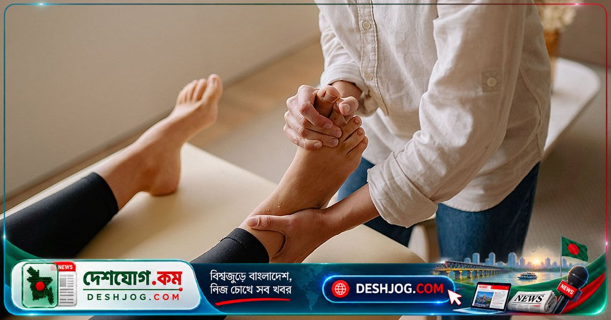 ঘুমের আগে পায়ে তেল মালিশের গোপন উপকারিতা ও সঠিক পদ্ধতি জানুন