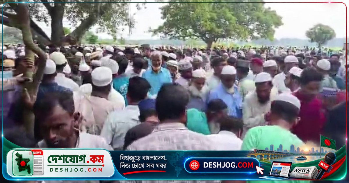 পাবনা: বজ্রপাতে মারা যান ছয় শিশু-কিশোর, একই গোরস্থানে পাশাপাশি দাফন