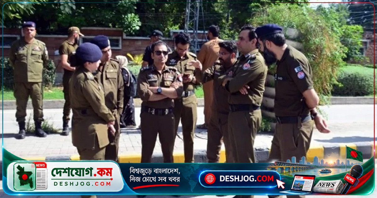 পাকিস্তানে ইমরান খানের লংমার্চে নিরাপত্তা উদ্বেগে রাওয়ালপিন্ডি, ইসলামাবাদ ও লাহোরে জারি ১৪৪ ধারা: পাঁচজনের বেশি জমায়েত নিষিদ্ধ