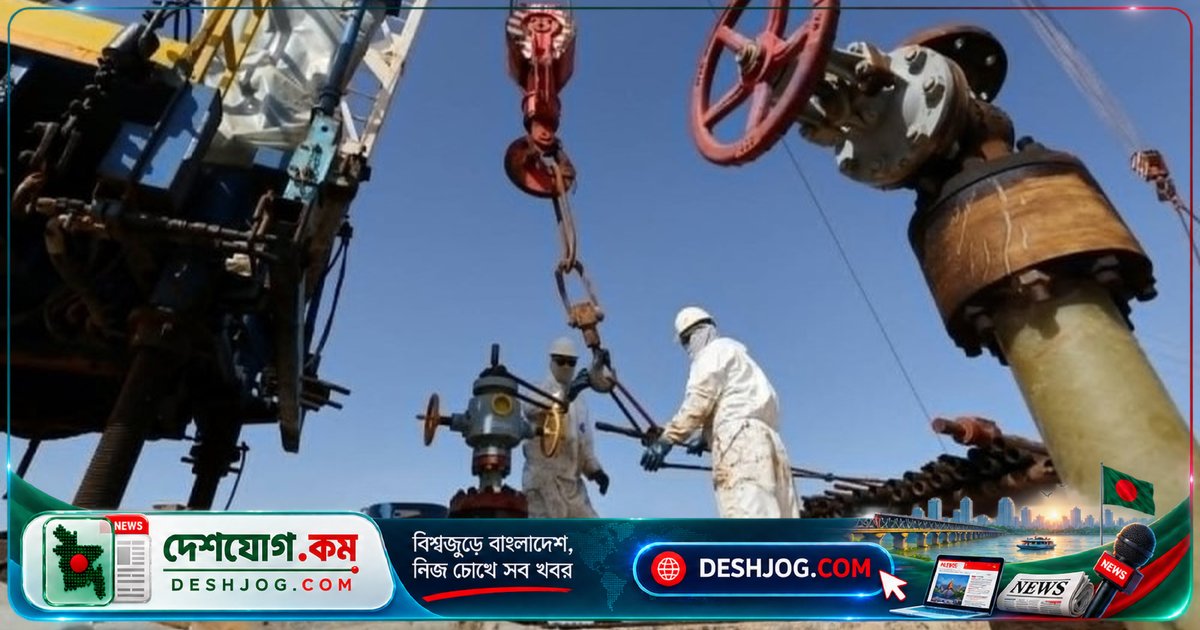 মধ্যপ্রাচ্যের সংঘাতে পাকিস্তানে পেট্রোল দাম ১০০০ রুপি ছুঁয়ে যেতে পারে: মন্ত্রীর সতর্কবার্তা