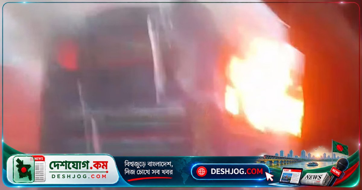 পল্লবীতে পার্কিং করা বাসে আগুন: মালিক জানান, সাবেক চালক ফোনে খবর দিয়েছিলেন