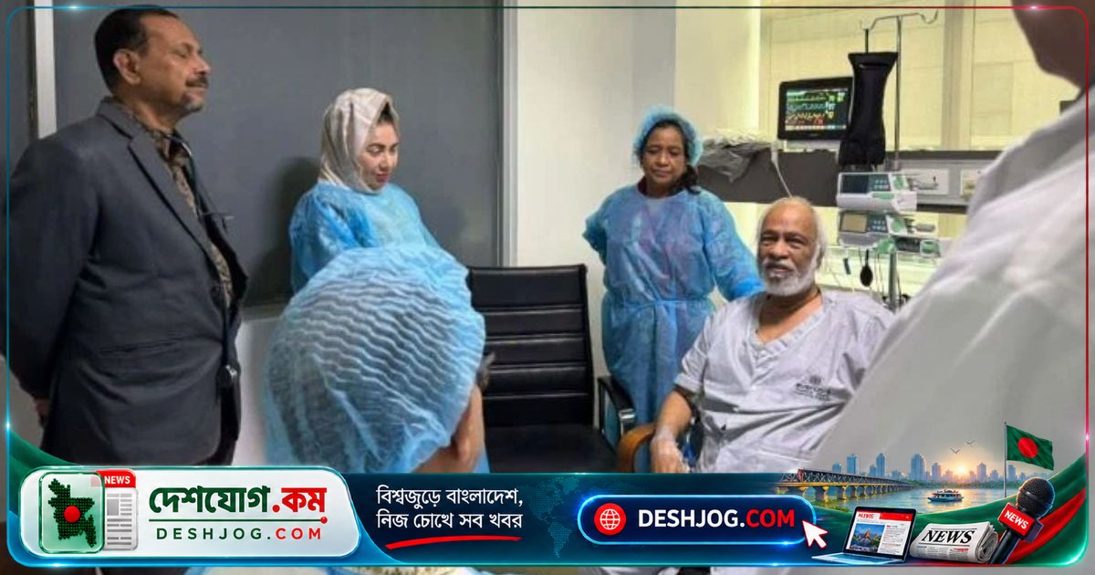 প্রধানমন্ত্রীর উপদেষ্টা মির্জা আব্বাস হাসপাতালে মঈন খানের শারীরিক অবস্থা জিজ্ঞাসা করেন
