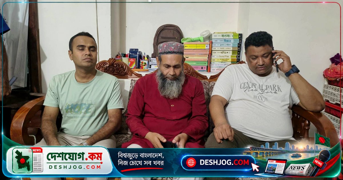প্রধানমন্ত্রীর নির্দেশে পুলিশ হেফাজতে থাকা শিক্ষককে সম্মানসূচক বাড়ি পৌঁছে দিলেন প্রশাসন, জানালেন কৃতজ্ঞতা