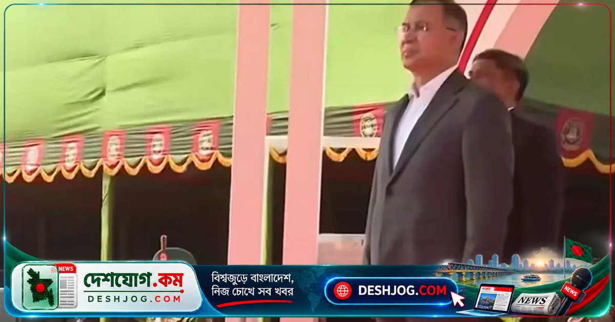 সাভার সেনানিবাসে প্রধানমন্ত্রী তারেক রহমান ৭ ইউনিটকে তুলে দেন বাংলাদেশের জাতীয় পতাকা