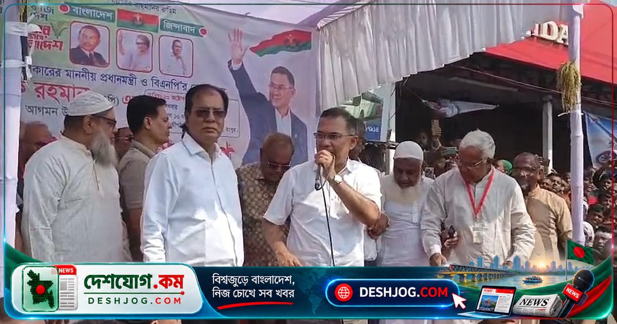 রংপুরে দুর্গাপূজা মণ্ডপ পরিদর্শনে প্রধানমন্ত্রী: ধর্মীয় ঐক্যের আহ্বান ও জনকল্যাণমূলক কার্যক্রমের ঘোষণা