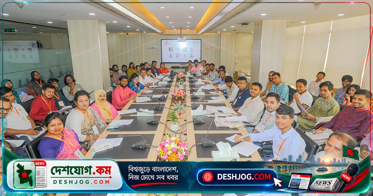 প্রথম আলোর বন্ধুসভার লেখালেখি কর্মশালা: কীভাবে লেখক হয় পাঠকের দুনিয়ায় প্রবেশদ্বার?