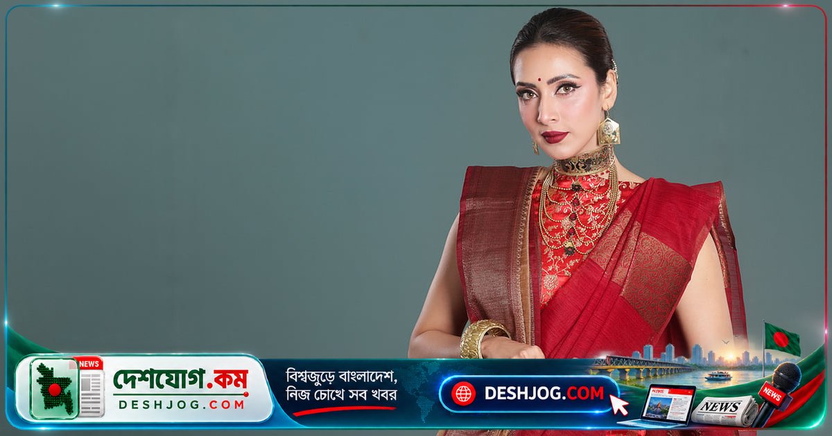 পূজার সাজে লাল-সাদার মেলবন্ধন থেকে নিজস্ব স্টাইল পর্যন্ত: আজকের পূজার পোশাকের নতুন রূপ