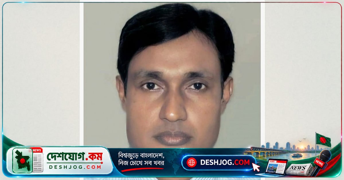 প্রোটোকল ভঙ্গে প্রধানমন্ত্রীর কাছে এগিয়ে যাওয়ার কারণে রাজশাহী বিভাগীয় কমিশনারকে তাৎক্ষণিকভাবে প্রত্যাহার করা হয়