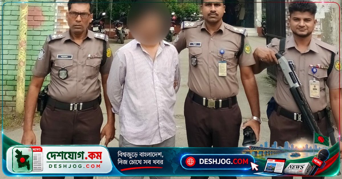 কোচিং শিক্ষার্থী রাকিবের হত্যা-গুম: ঢাকা থেকে নীলফামারীতে কার্টনে লুকিয়ে মাটিচাপা দেওয়া মরদেহ