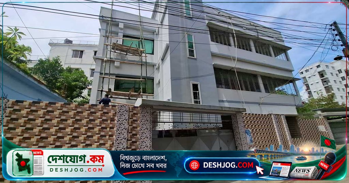 মাগুরা: সাকিব আল হাসানের বাড়িতে হামলার পর শুরু সংস্কারকাজ, পুলিশের তদন্তে পেট্রলবোমার কোনো সাক্ষ্য না পাওয়া