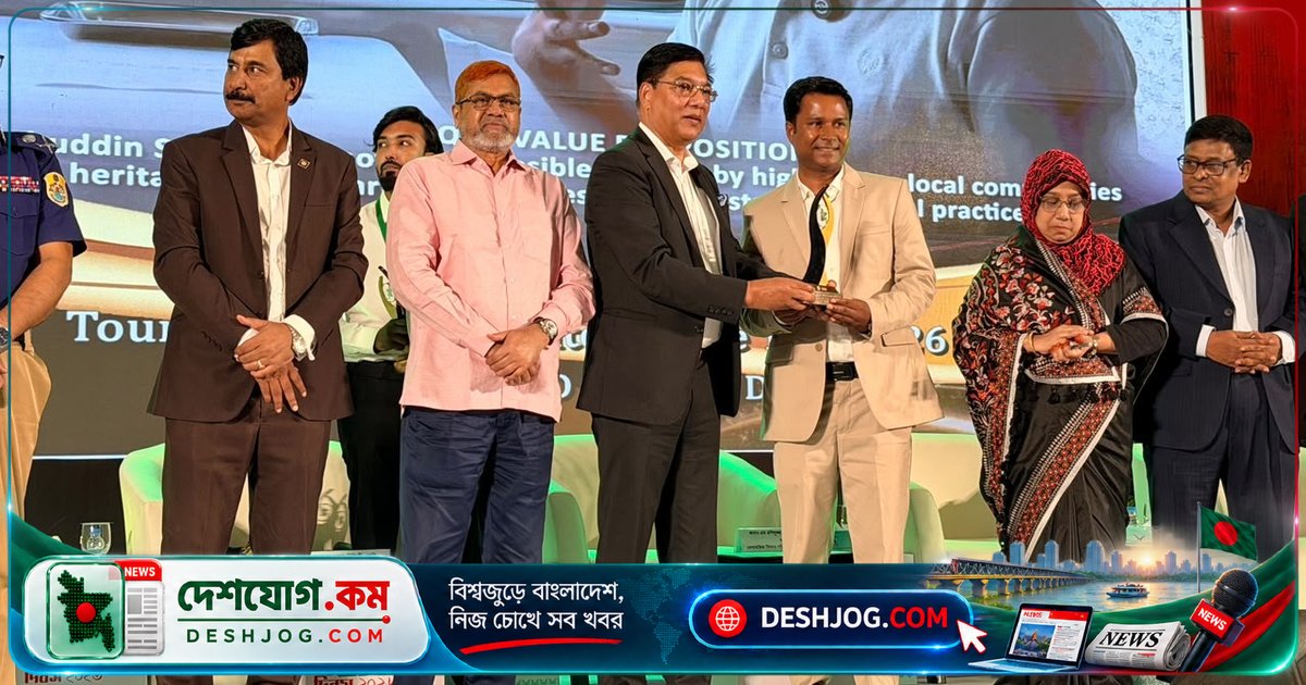 বাংলাদেশের গ্রামবাংলা ও ঐতিহাসিক স্থাপনাগুলোকে বিশ্বমঞ্চে তুলে ধরেছেন সালাহউদ্দীন সুমন: বর্ষসেরা ট্যুরিজম কনটেন্ট ক্রিয়েটর পুরস্কার লাভ