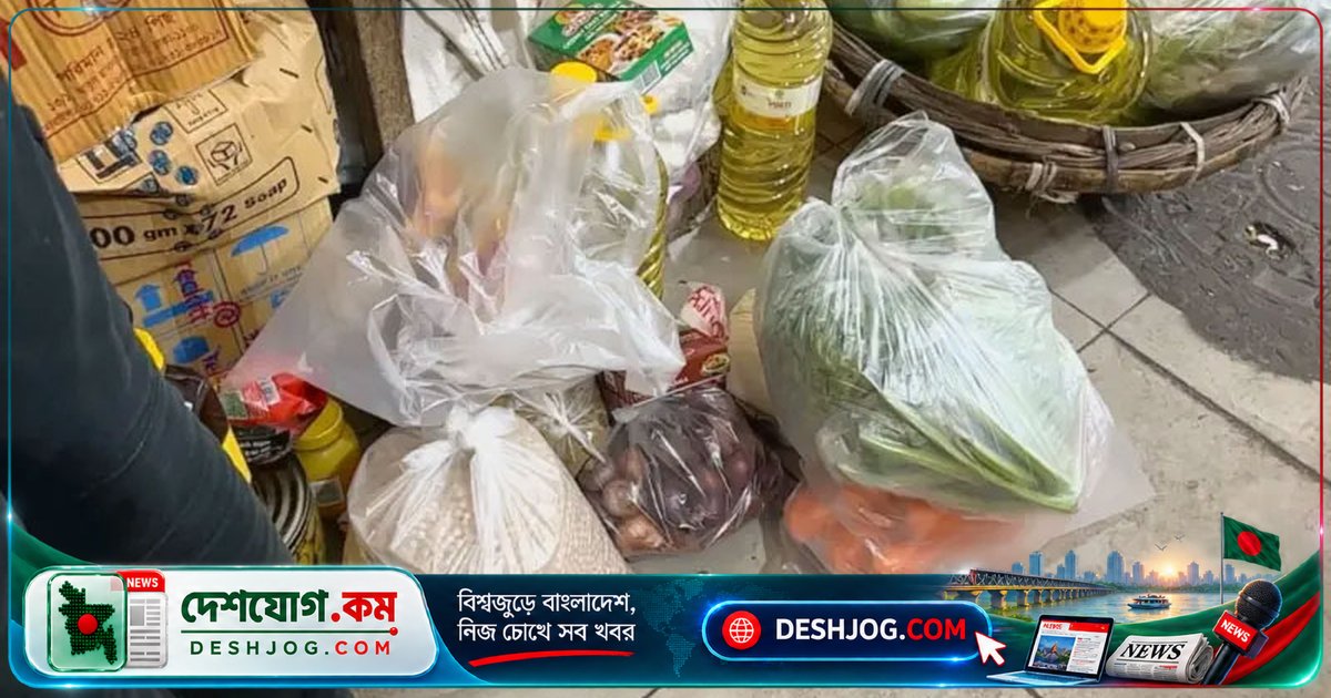 সেন্টমার্টিনের প্রবাল দ্বীপের হুমকি পলিথিন ও প্লাস্টিক: সরকার জোরদার করছে ভ্রাম্যমাণ আদালতের অভিযান