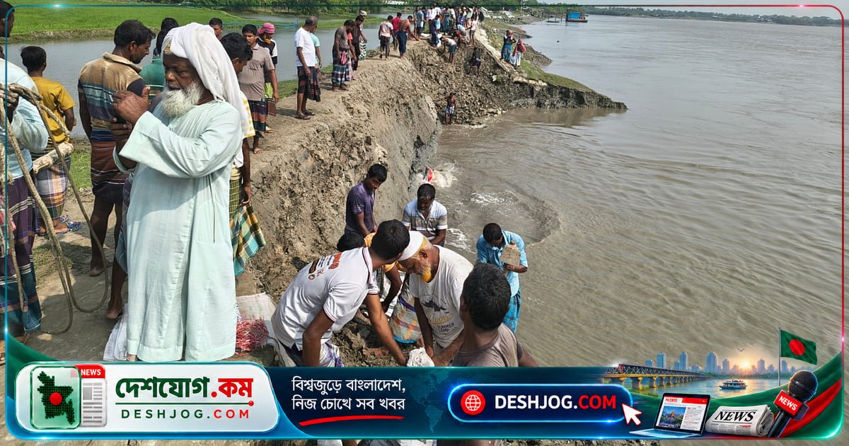 সাতক্ষীরা: কপোতাক্ষের বেড়িবাঁধে হঠাৎ ভাঙন, গ্রামবাসীর স্বেচ্ছাসেবী জবাবদিহিতা
