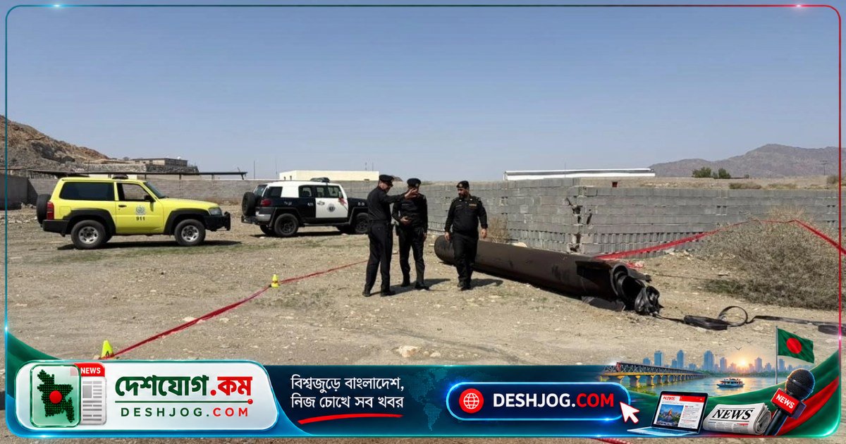 মক্কার পবিত্র এলাকায় হুথি রকেট আক্রমণ: সৌদি প্রতিরক্ষা বাধা দিয়েছে ১০টি ব্যালিস্টিক মিসাইল