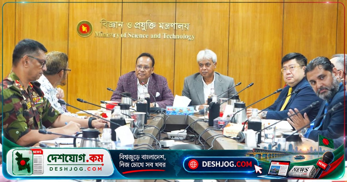 ডেঙ্গু দমনে বিজ্ঞানমন্ত্রী: গবেষণা ও পাইলট প্রকল্পে জোর দেন প্রধানমন্ত্রীর নির্দেশে