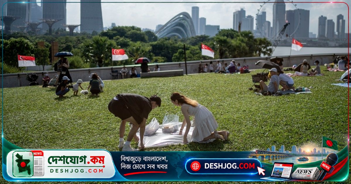 সিঙ্গাপুরের নতুন প্রযুক্তি-ভিত্তিক ডেটিং প্ল্যাটফর্ম: জন্মহার বাড়ানোর জন্য সরকারি কর্মচারীকে মাচমেকার হিসেবে ব্যবহার করছে দেশটি