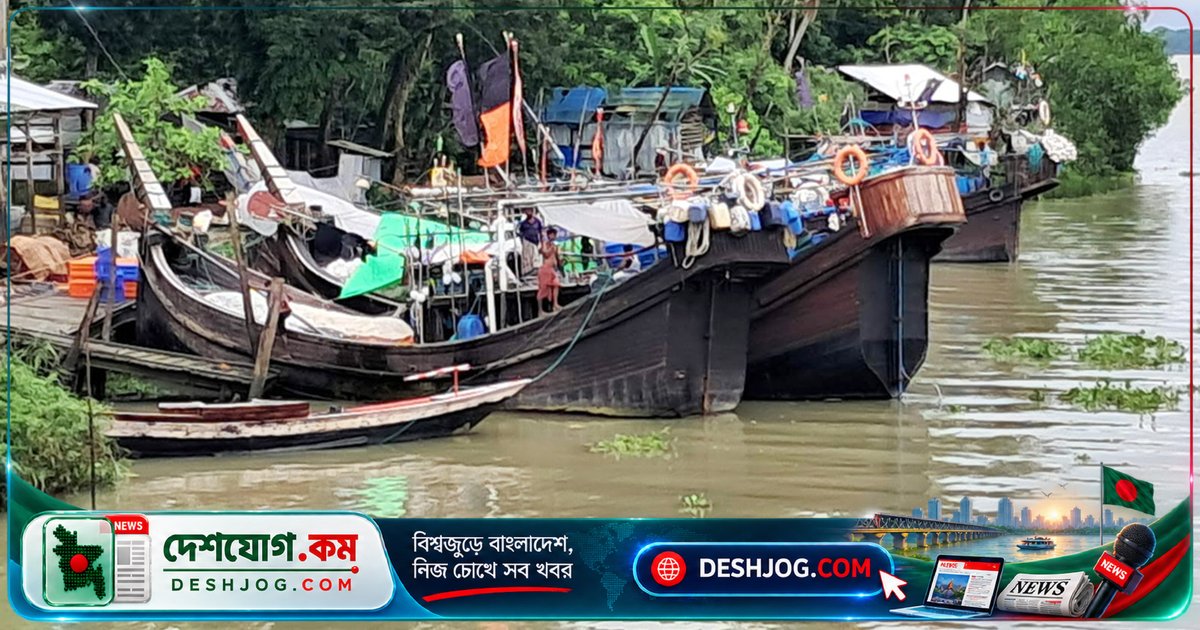 বৈরী আবহাওয়ার কারণে সুন্দরবন ও উপকূলে আশ্রয় নিল শতাধিক ফিশিং বোট, সাগর উত্তাল