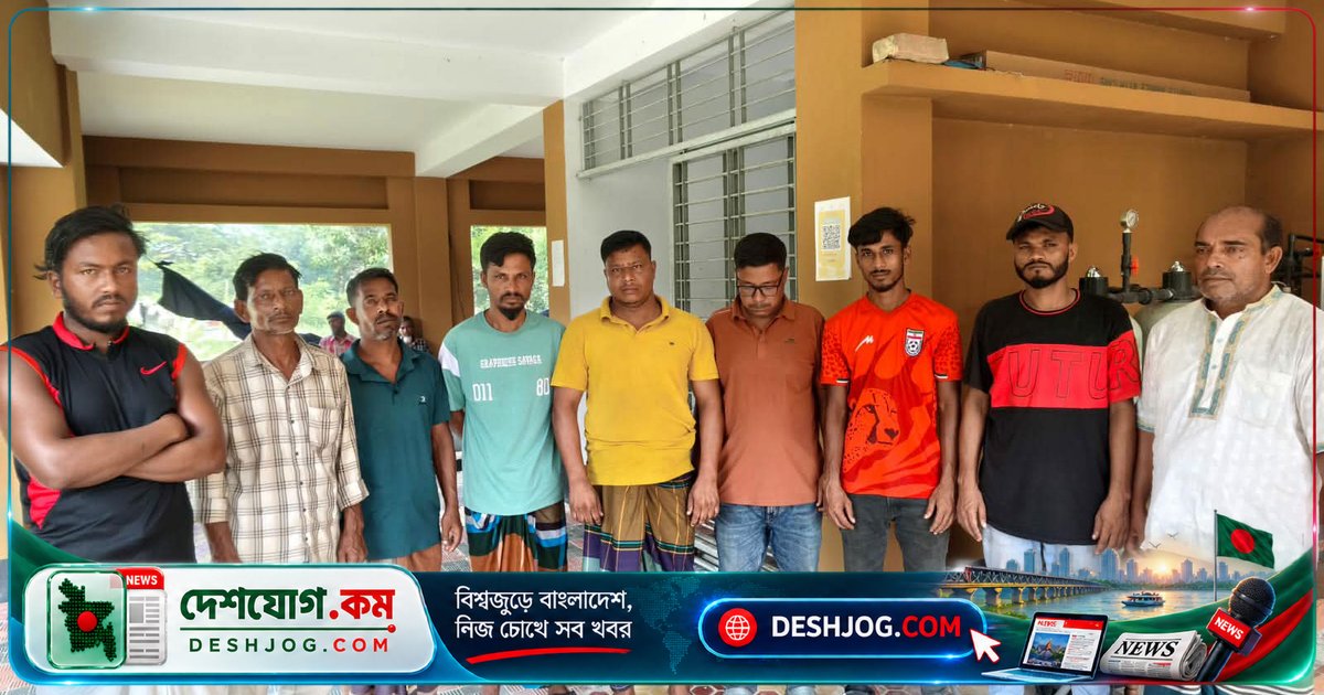 সুন্দরবনের গভীরে অবৈধ কয়লা পাচারের চক্রে আটক ৯ জন, বাল্কহেডে ২৩০ টন ইন্দোনেশিয়ান কয়লা