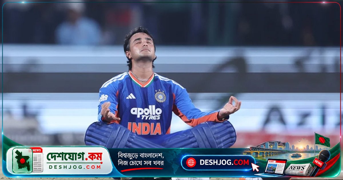 টি-টোয়েন্টিতে ৩০ বলে সেঞ্চুরি: ভারতের অভিষেক শর্মা ভেঙে দেন বিশ্বরেকর্ড, টেস্ট খেলুড়ে দেশের ব্যাটারদের সব রেকর্ডই ছাড়িয়ে যায়