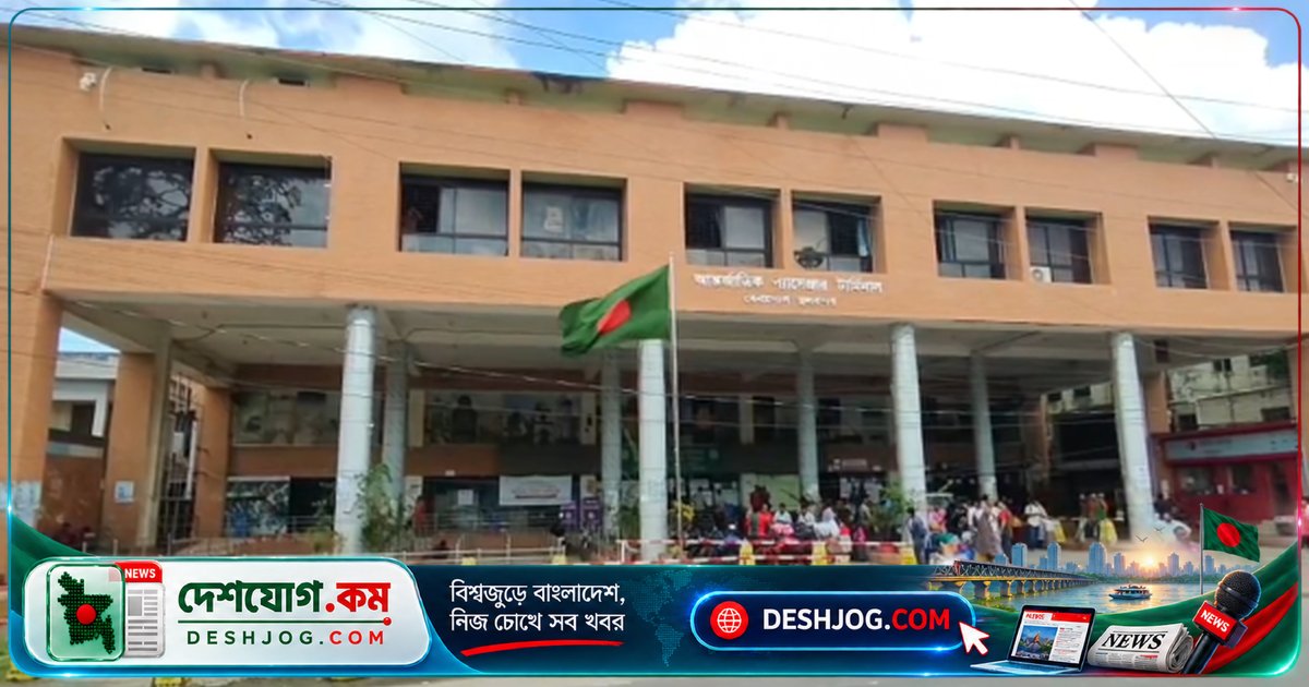 টুরিস্ট ভিসা চালু হলেও বেনাপোল চেকপোস্টে ভারতগামী যাত্রীদের প্রবাহ বাড়ছে না: স্লট সংকট ও অবৈধ বাণিজ্যের দায়
