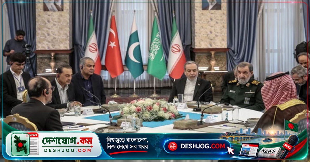 ডোনাল্ড ট্রাম্পের একচেটিয়া নিয়ন্ত্রণে ইরান নীতি: ওয়াশিংটন নিশ্চিত, তেহরানের অর্থনৈতিক ধ্বংস অব্যাহত