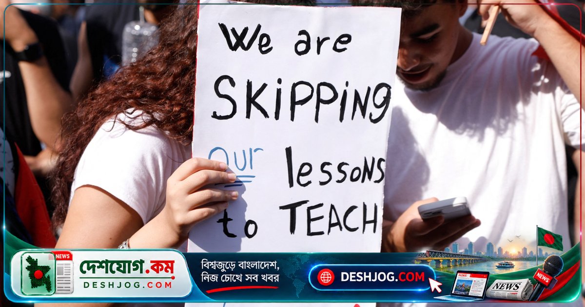 তিউনিসিয়ায় সাইয়েদের বিরুদ্ধে বছরের বৃহত্তম প্রতিবাদ: হাজার হাজার মানুষ বের হয় রাজধানীতে