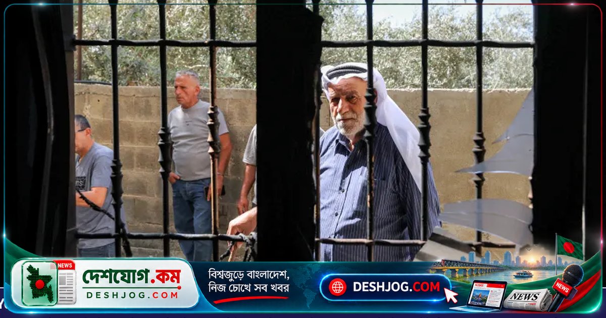 পশ্চিম তীরে দুই মসজিদে একযোগে হামলা: ইসরায়েলি বাহিনী ও বসতি স্থাপনকারীদের তাণ্ডব